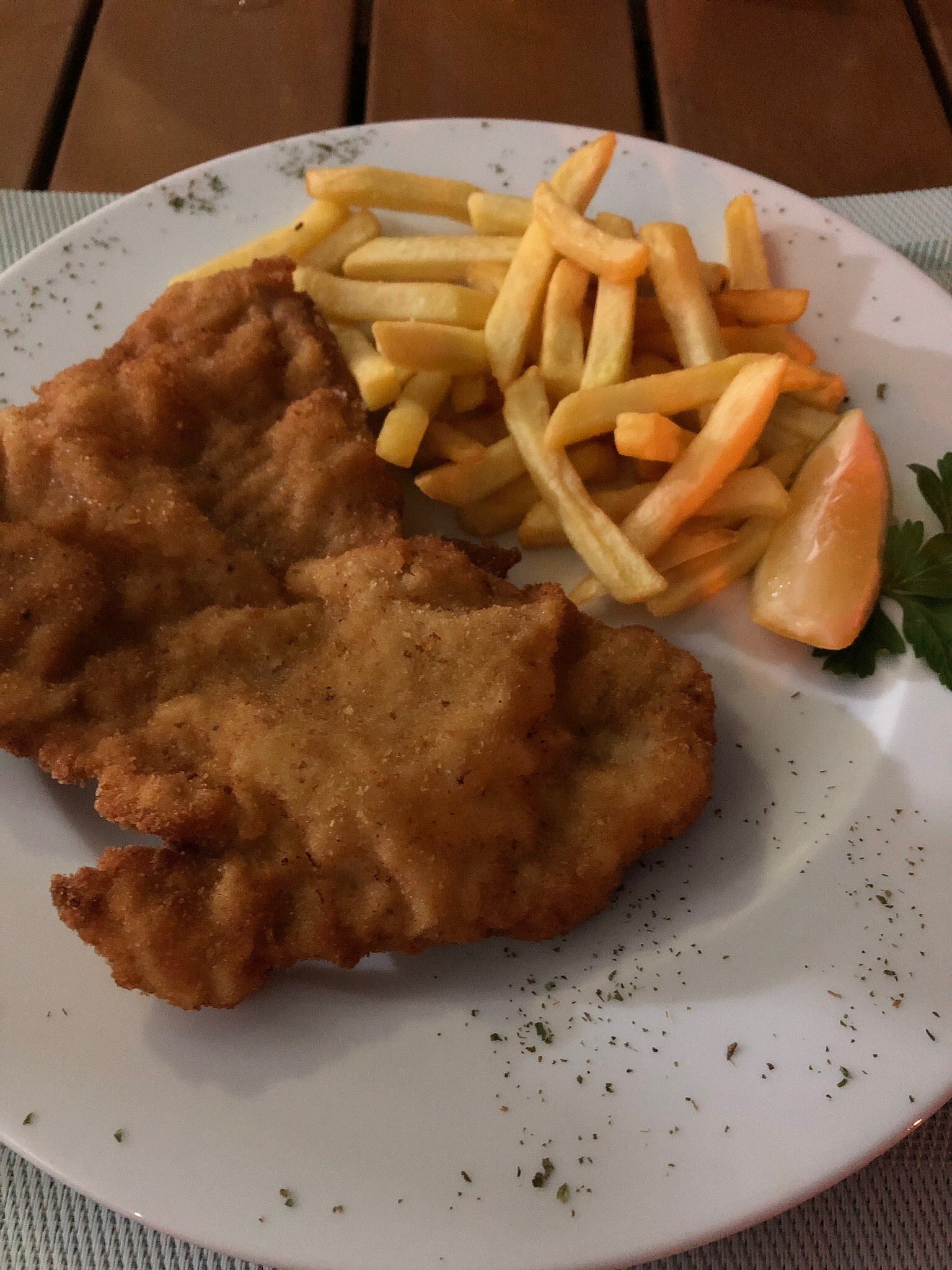 Pohano jelo s krumpirićima